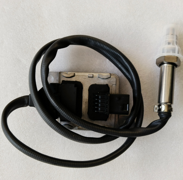 Nitrogen Oxygen Sensor For BENZ A0111536328 A2C1864350077 SNS3044