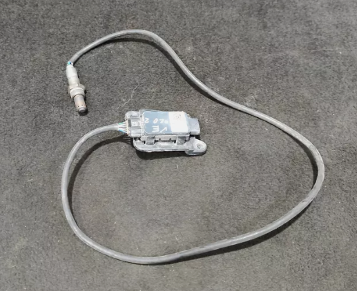 Nitrogen Oxygen Sensor For JAGUAR JPLA-5J299-DH 0281008535 0281008536