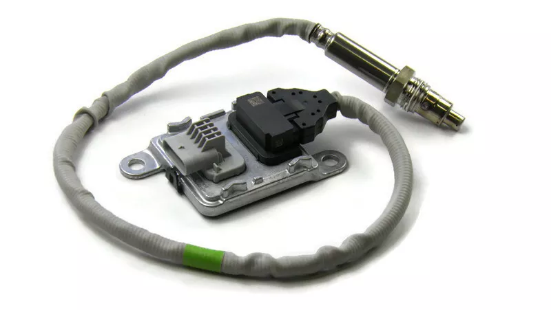 Nitrogen Oxygen Sensor For Renault 227903557R  227908265R 2279000Q0A(nissan)  95522891(opel) upstream 227902682R 227908539R