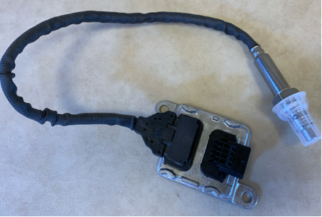 Nitrogen Oxygen Sensor for IVECO 5802482142,SNS 3072
