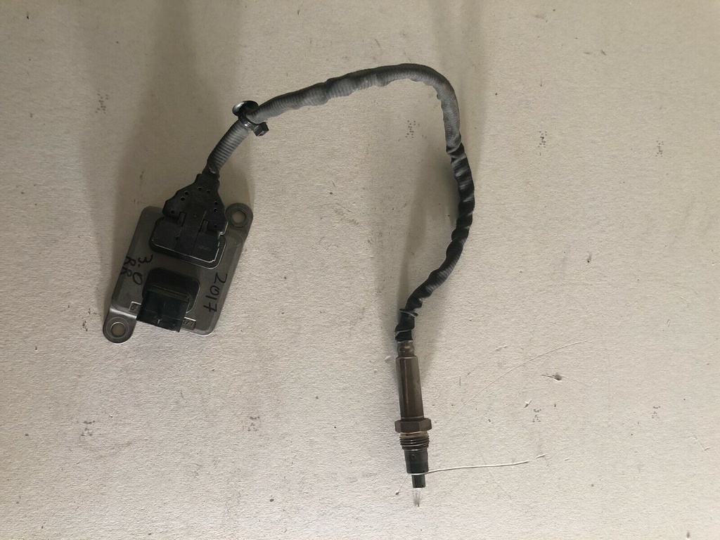 Nitrogen Oxygen Sensor for BENZ PC A0009053403 5WK96681C 5WK96681D