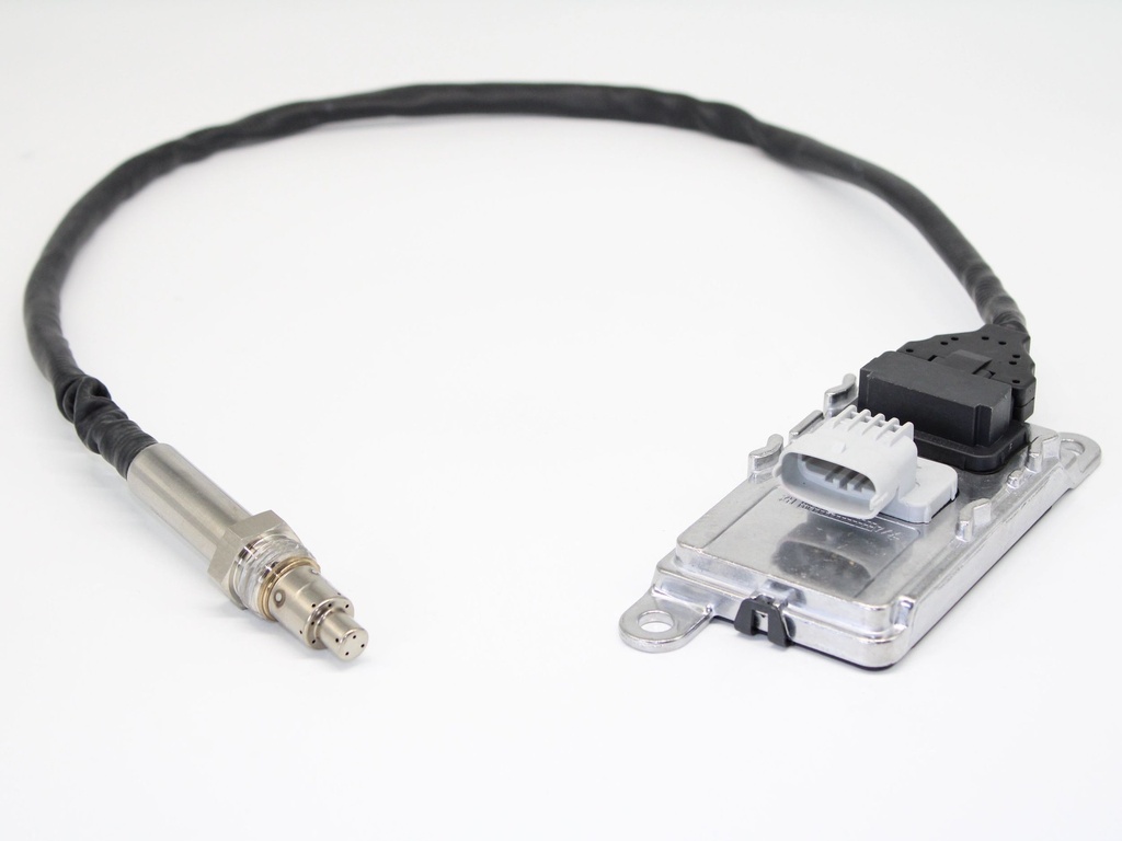 Nitrogen Oxygen Sensor for VOLVO 22827991 21040930 21474015  21531797  21567737   22219281 22315988 85023779 RENAULT TRUCKS 7422315988  7422827991 7485023779  UD trucks 5222827991
5WK9 7368