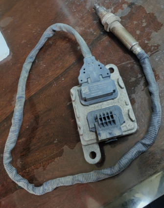 [WXD1088] Nitrogen Oxygen Sensor For Yuchai YM3000-1205150 SNS0538 SNS0538A