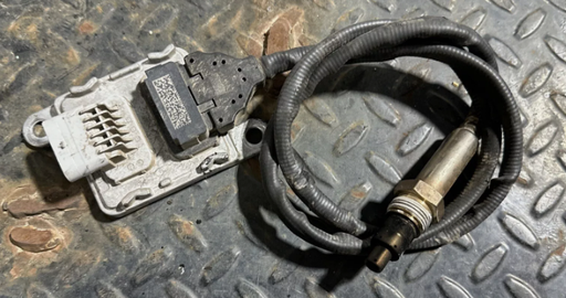 [WXD1127] Nitrogen Oxygen Sensor For GM 24001918 SNS0978A