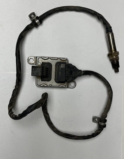 [WXD0639] Nitrogen Oxygen Sensor for CUMMINS 4326874RX
2872946 5WK9 6741B A2C95991400-01 904-6013