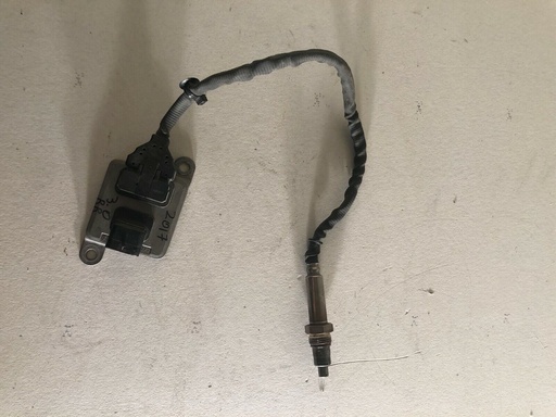 [WXD0647] Nitrogen Oxygen Sensor for BENZ PC A0009053403 5WK96681C 5WK96681D